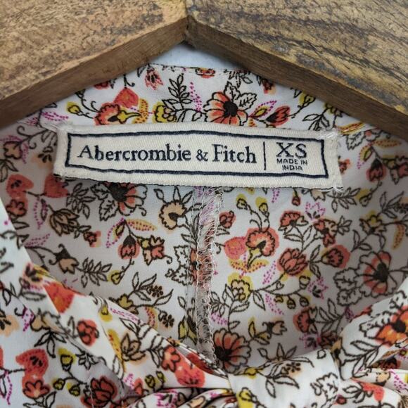 Abercrombie & Fitch Floral Tie Neck Long Sleeve Blouse Size XS - Picture 7 of 8
